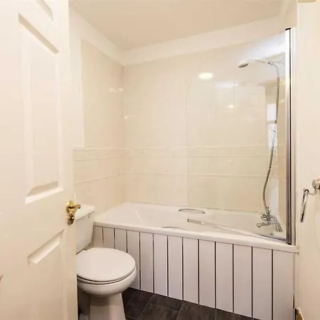 Cozy Apartment Steps From Everything - Heart Of Dublin Exterior photo